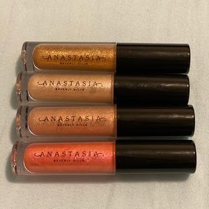 Brand New Lip Gloss Set (not even used once)